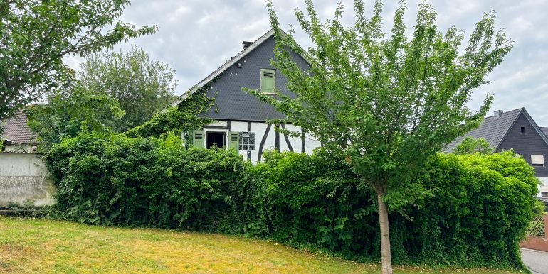 Straßenansicht