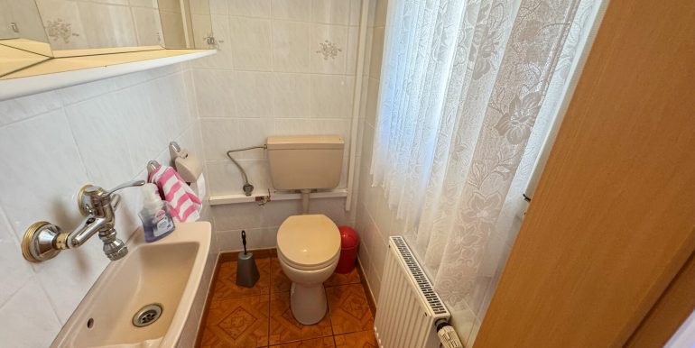 Gäste-WC EG
