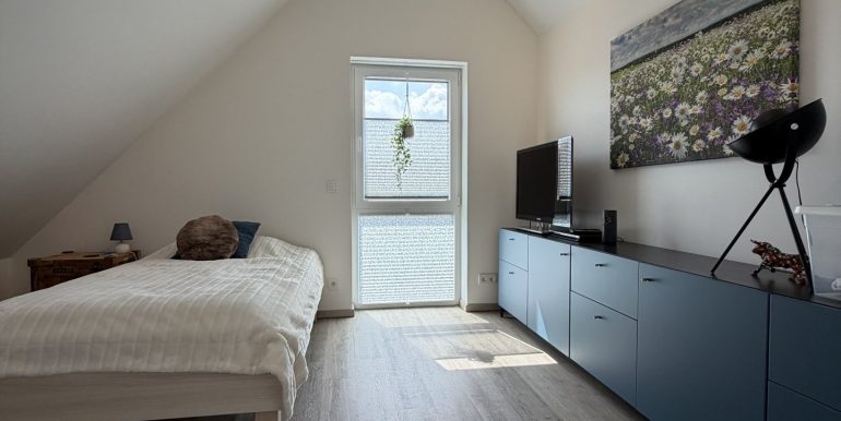 Schlafzimmer/Büro Spitzboden