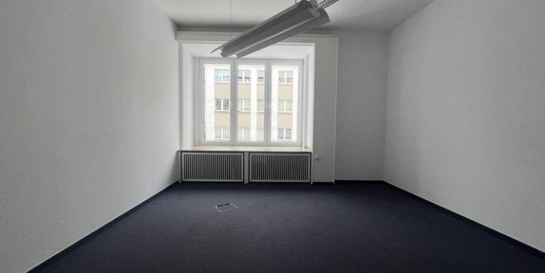 Büro 3