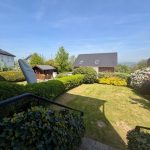 Haushälfte rechts - Blick in den tollen Garten