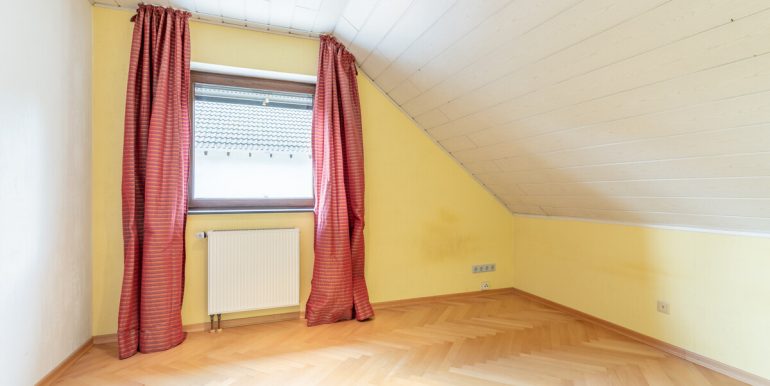 Schlafzimmer II
