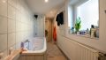 Badezimmer vorderhaus