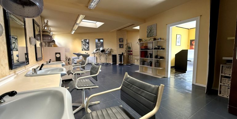Salon EG
