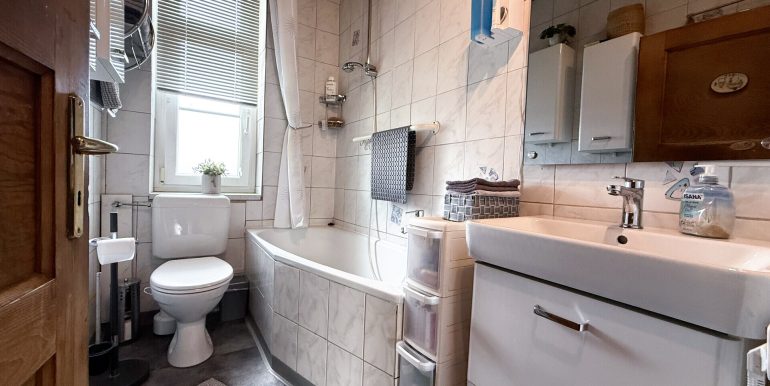 Badezimmer OG