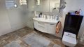 Badezimmer EG