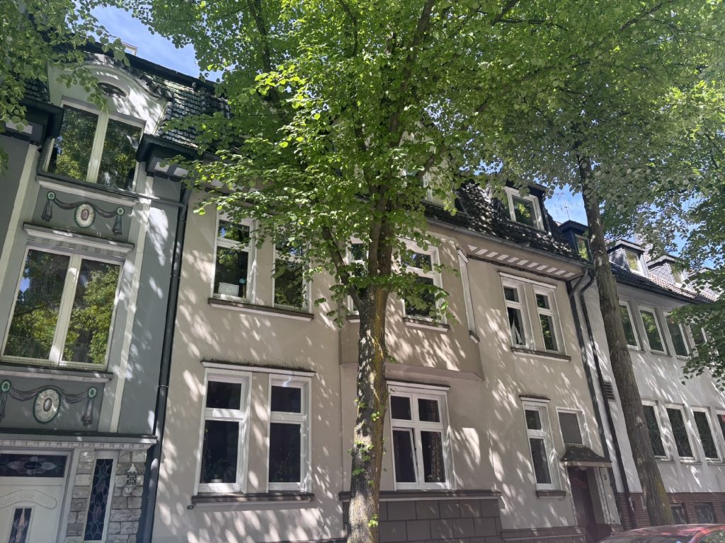 Straßenansicht