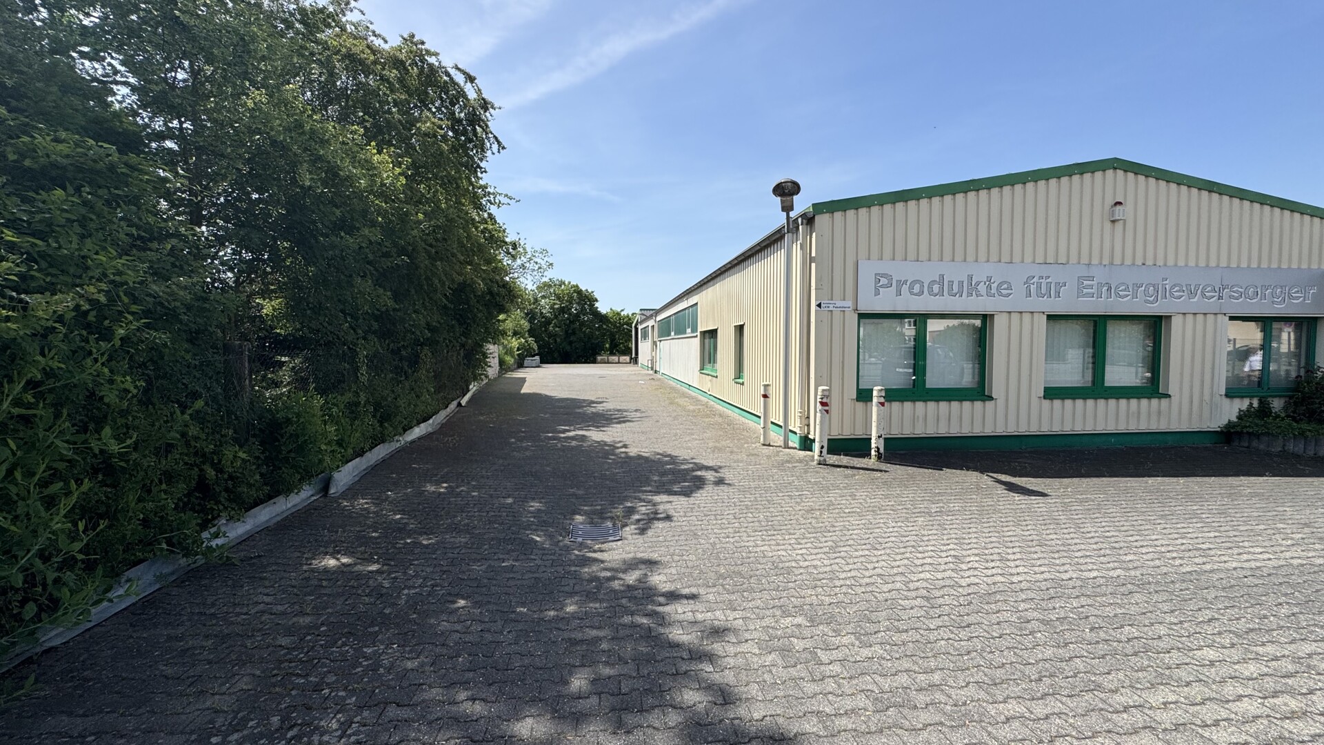 Hofbereich seitlich