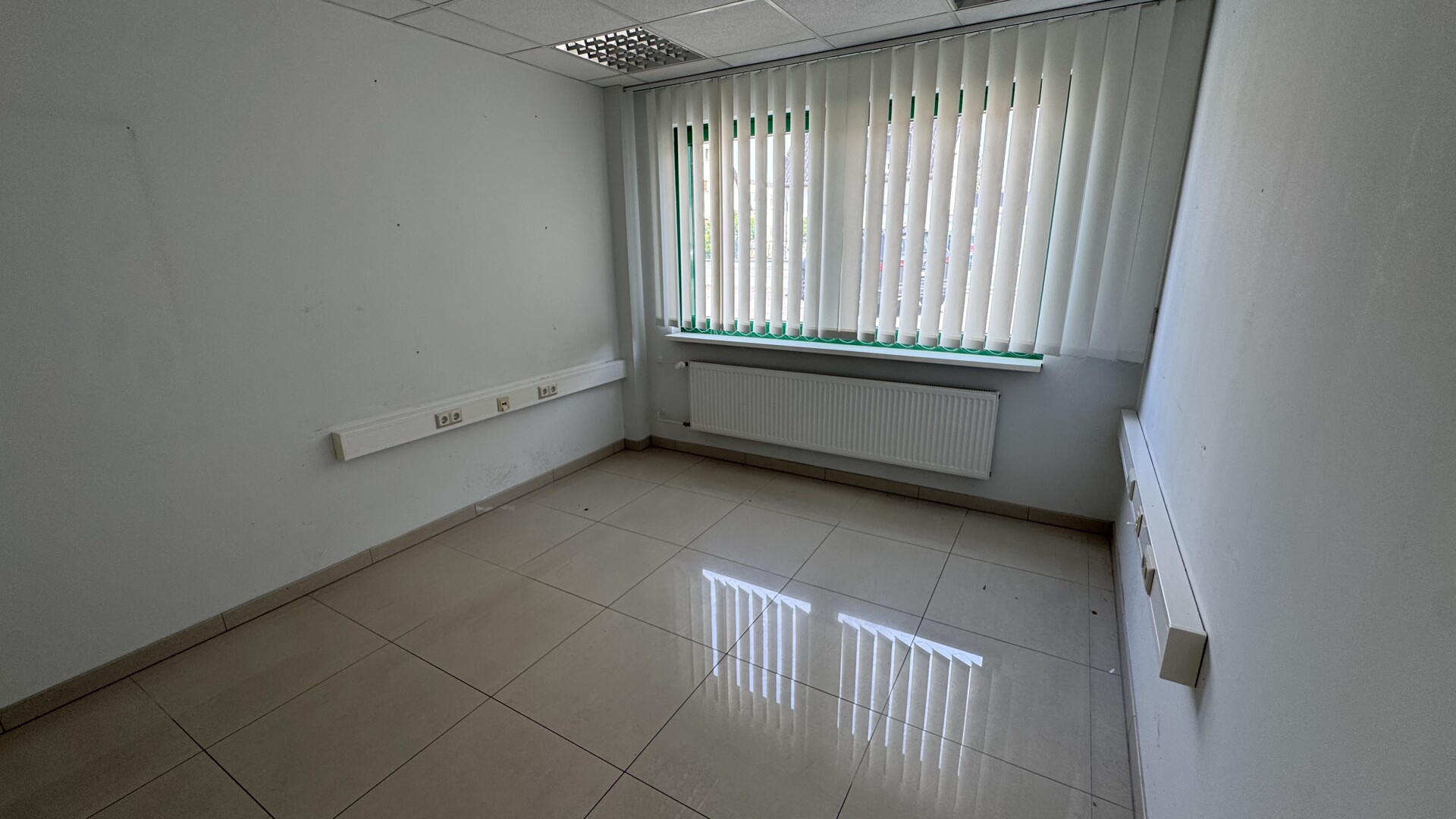 Büro 2 (2)
