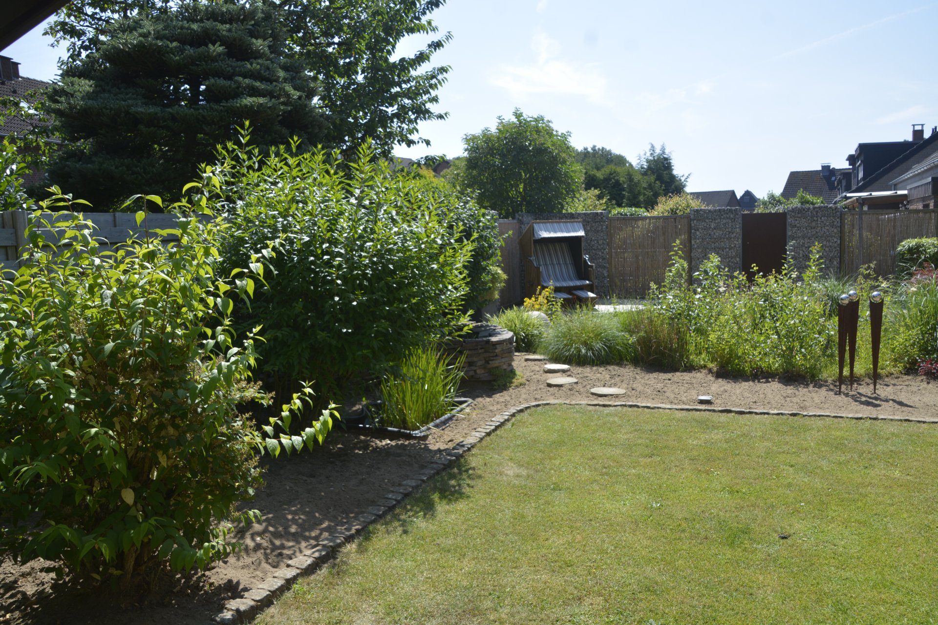 Garten im Sommer