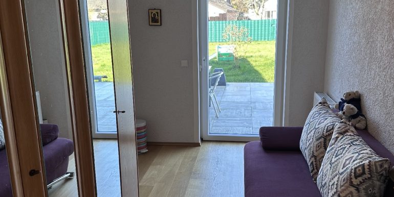 Ankleide / Home Office / Kinderzimmer