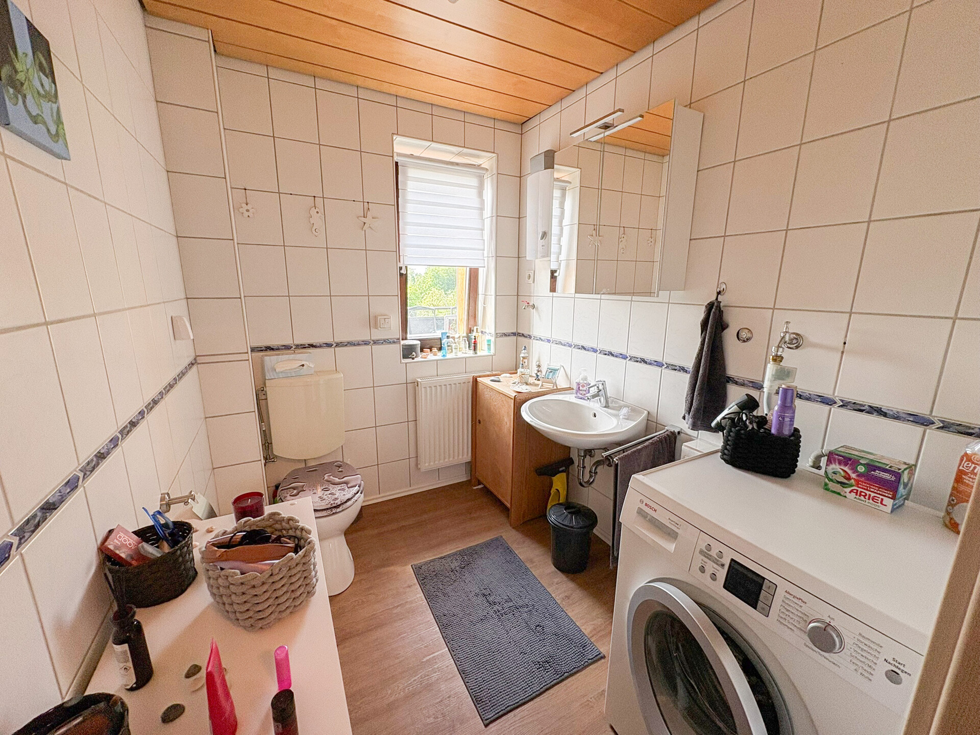 WC OG Rechts