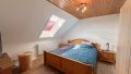 Schlafzimmer DG Rechts