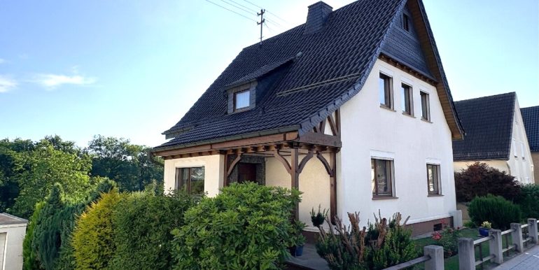 Straßenansicht