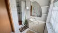Tageslichtbad mit Dusche DG