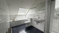 Badezimmer mit Wanne...