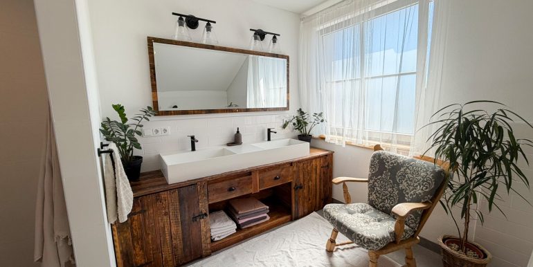 OG Badezimmer