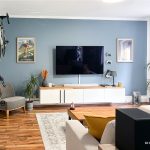 lichtdurchflutetes Wohnzimmer