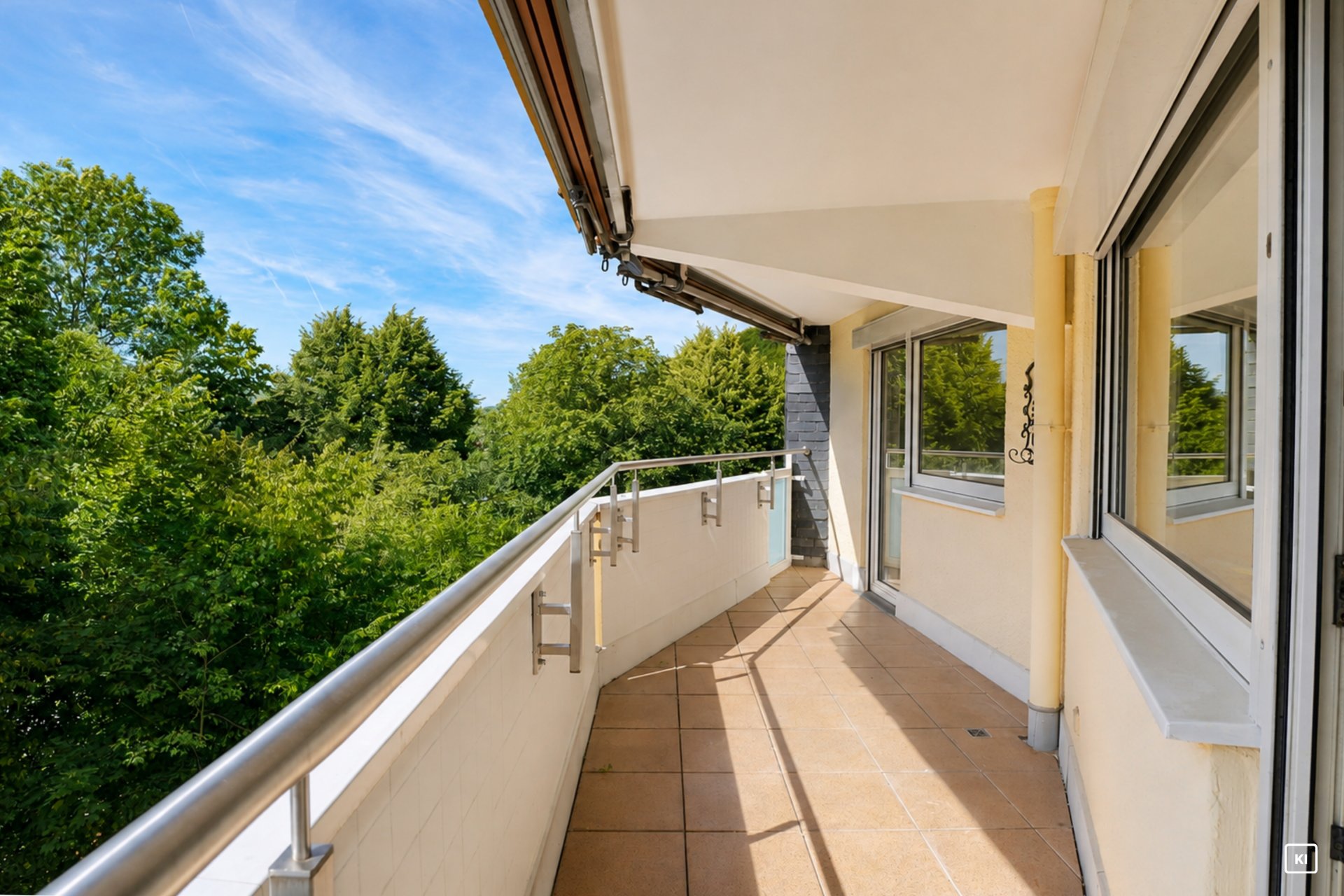 Rund 57 m² große 2-Zimmer-Wohnung mit Loggia, modernem Duschbad und Aufzug in Hagen-Eilpe