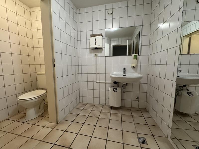 Damen WC