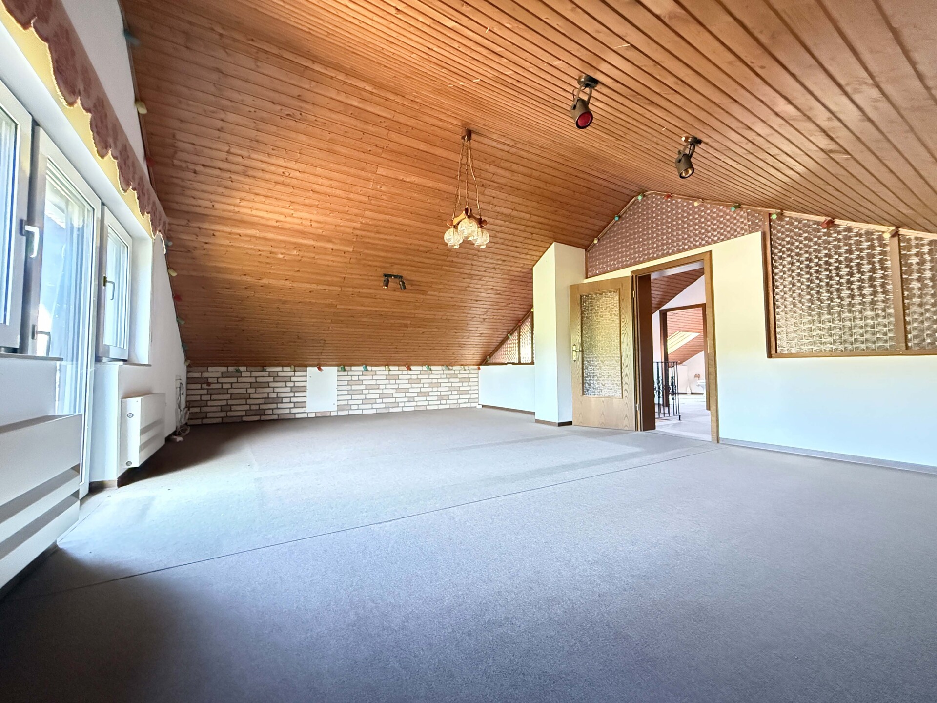 Kinderzimmer 2 (DG)