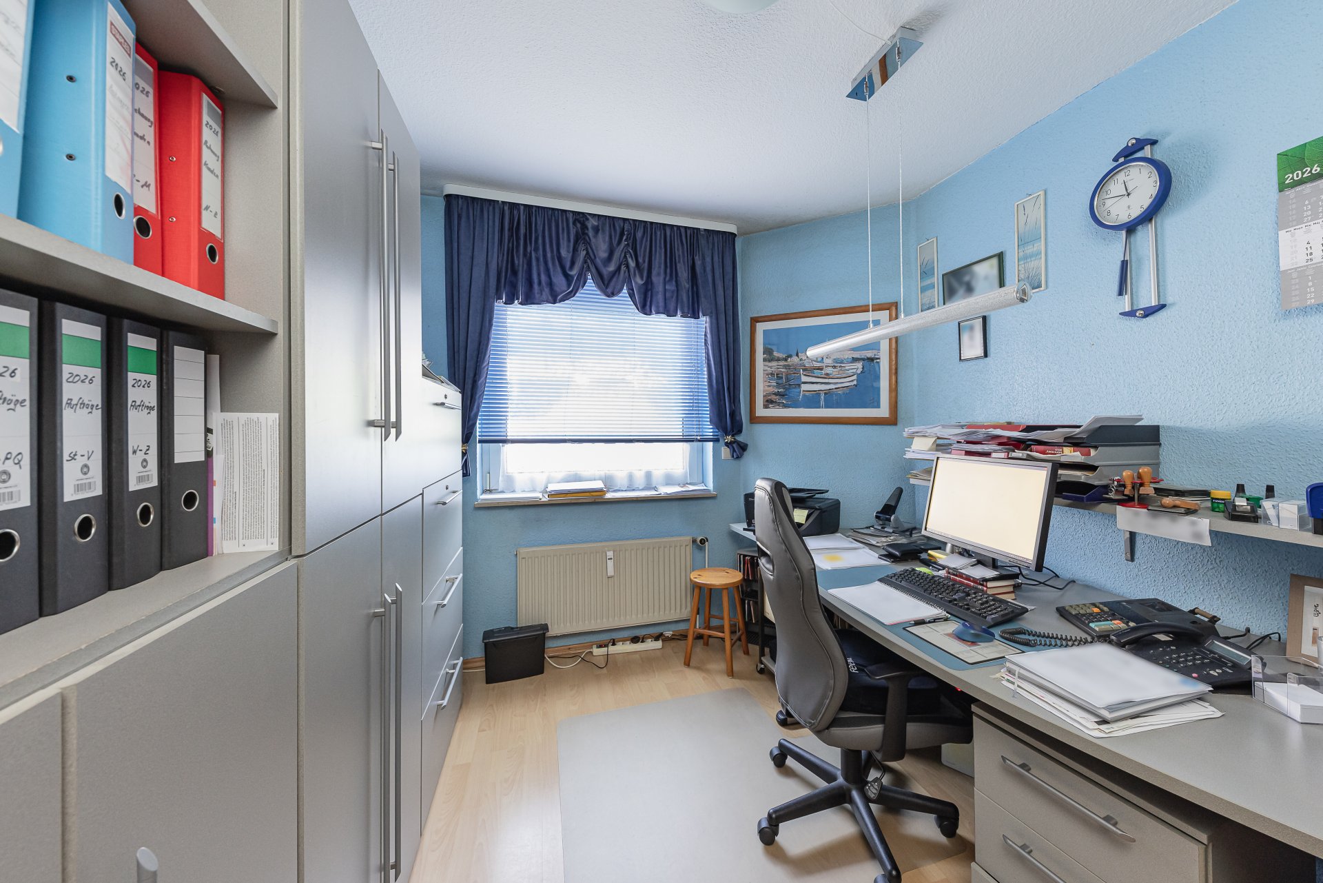 Ruhiges Arbeits-/Kinderzimmer