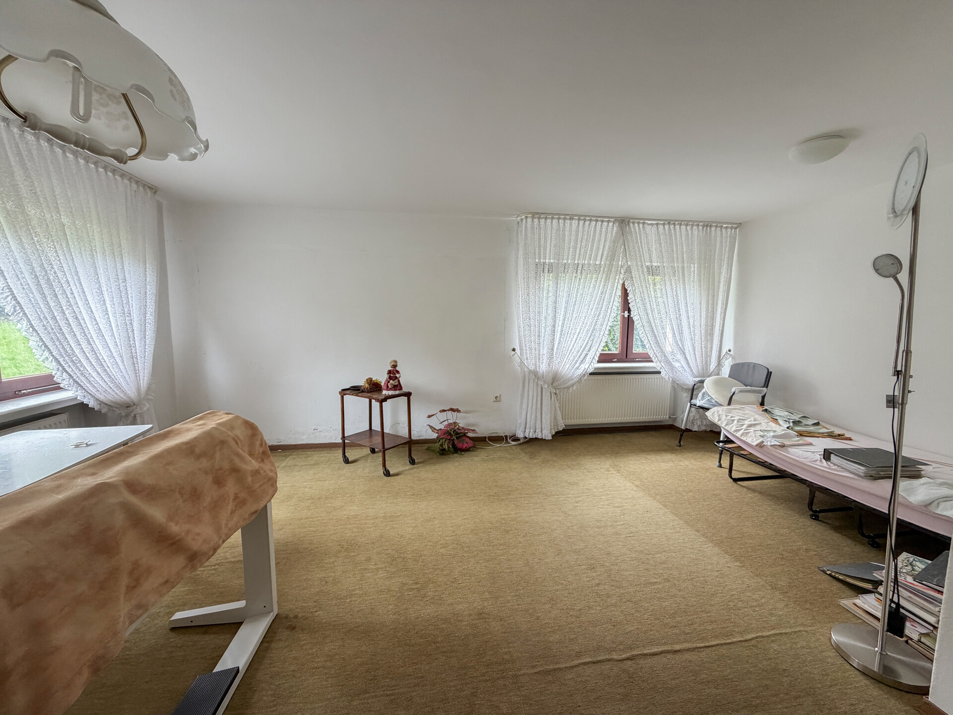 Wohn-Esszimmer KG