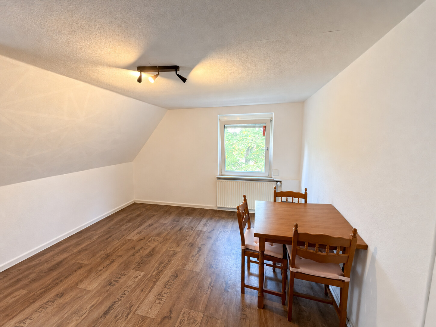 Kinderzimmer (DG)